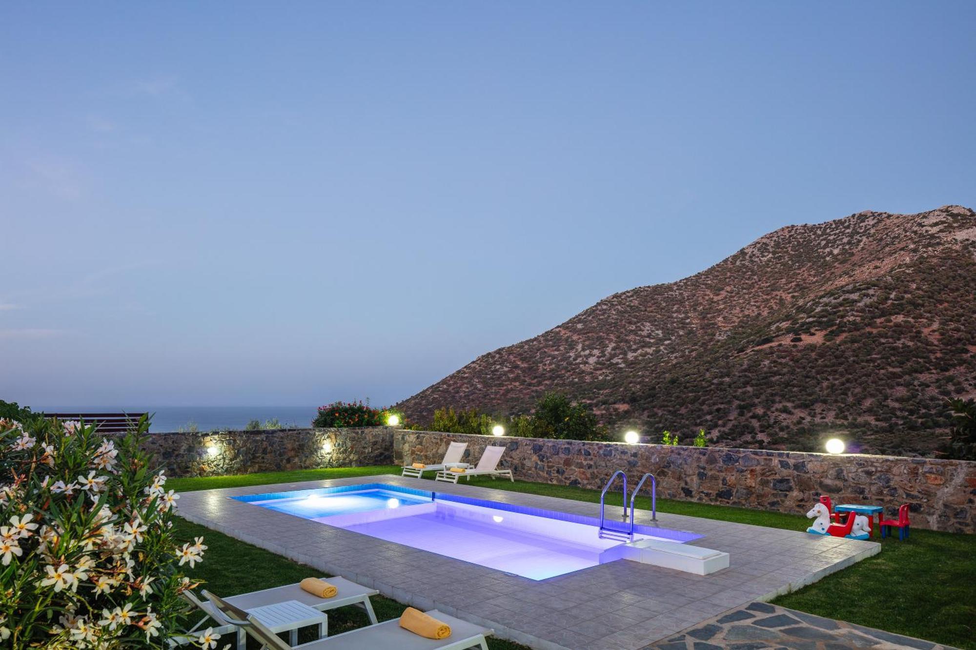 Real Dream Villas, Cretan Gems With Seaviews, By Thinkvilla Bali  Luaran gambar